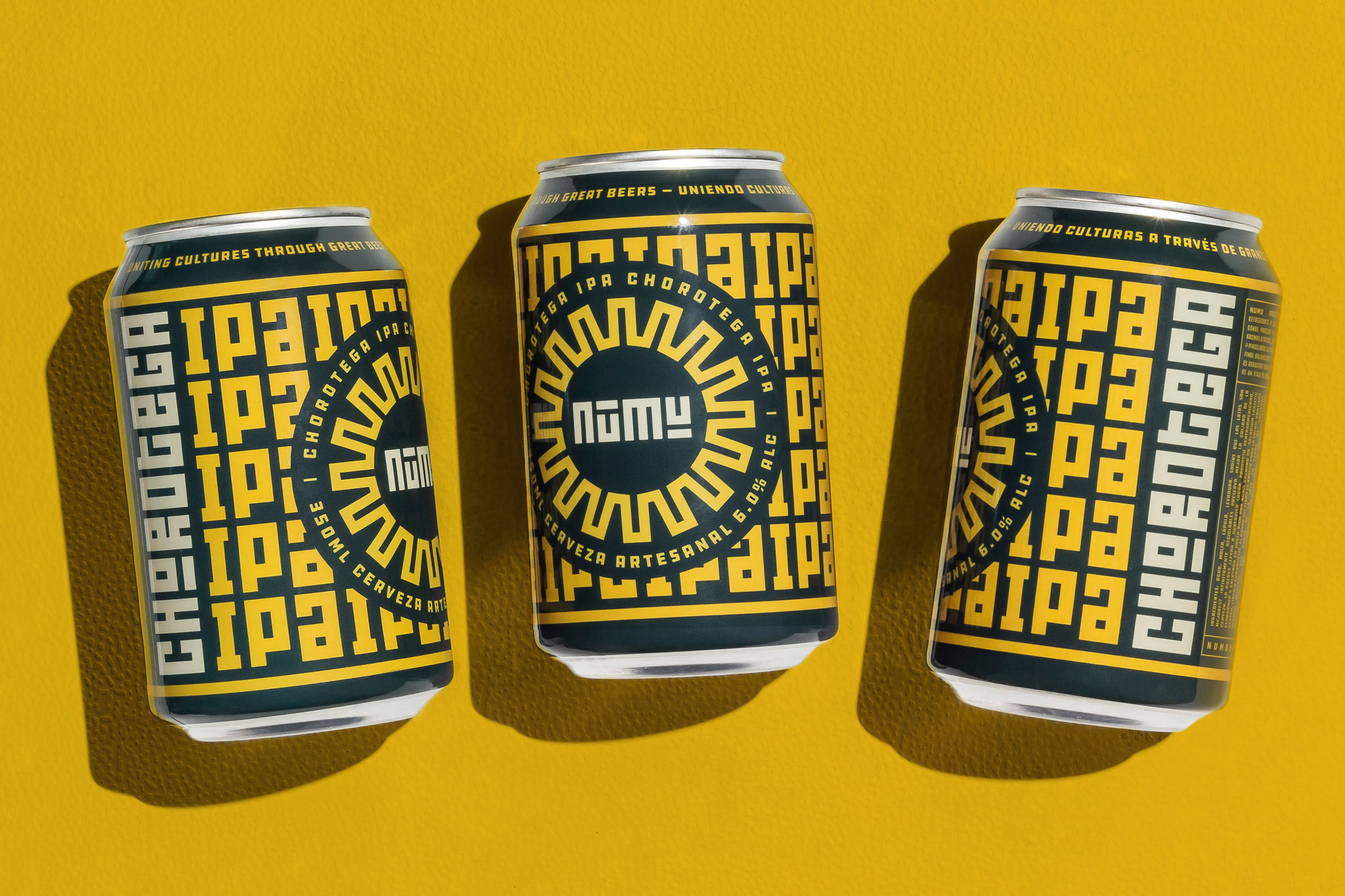 New Logo and Packaging for NUMU by Pupila