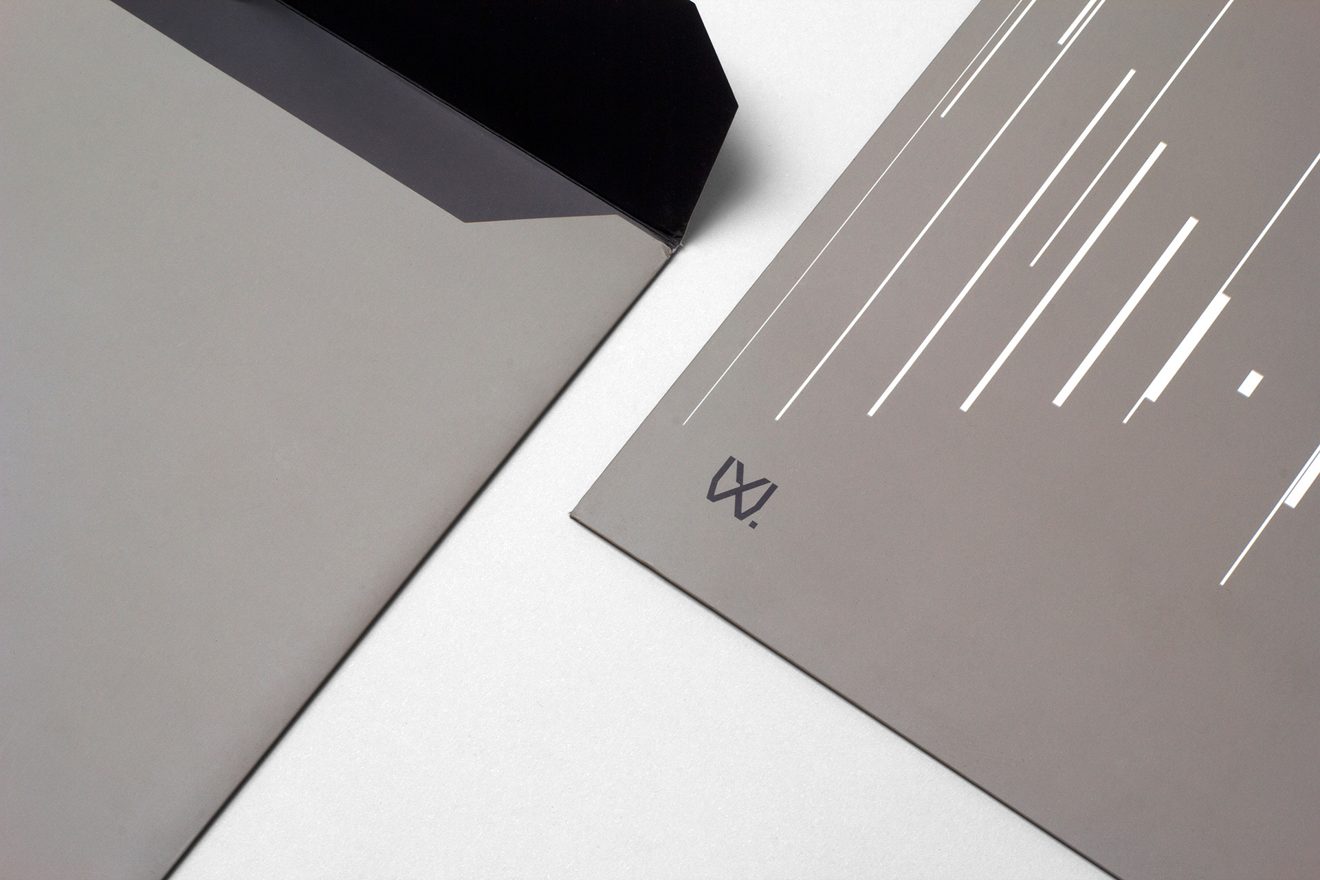 New Logo and Identity for Wixx by BR/BAUEN